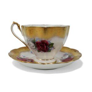 QUEEN ANNE Bone China Red White Rose Teacup and Saucer Gold Trim England Vintage